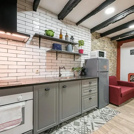 Guestready - Charming Stone Wall Retreat Pensión 3*